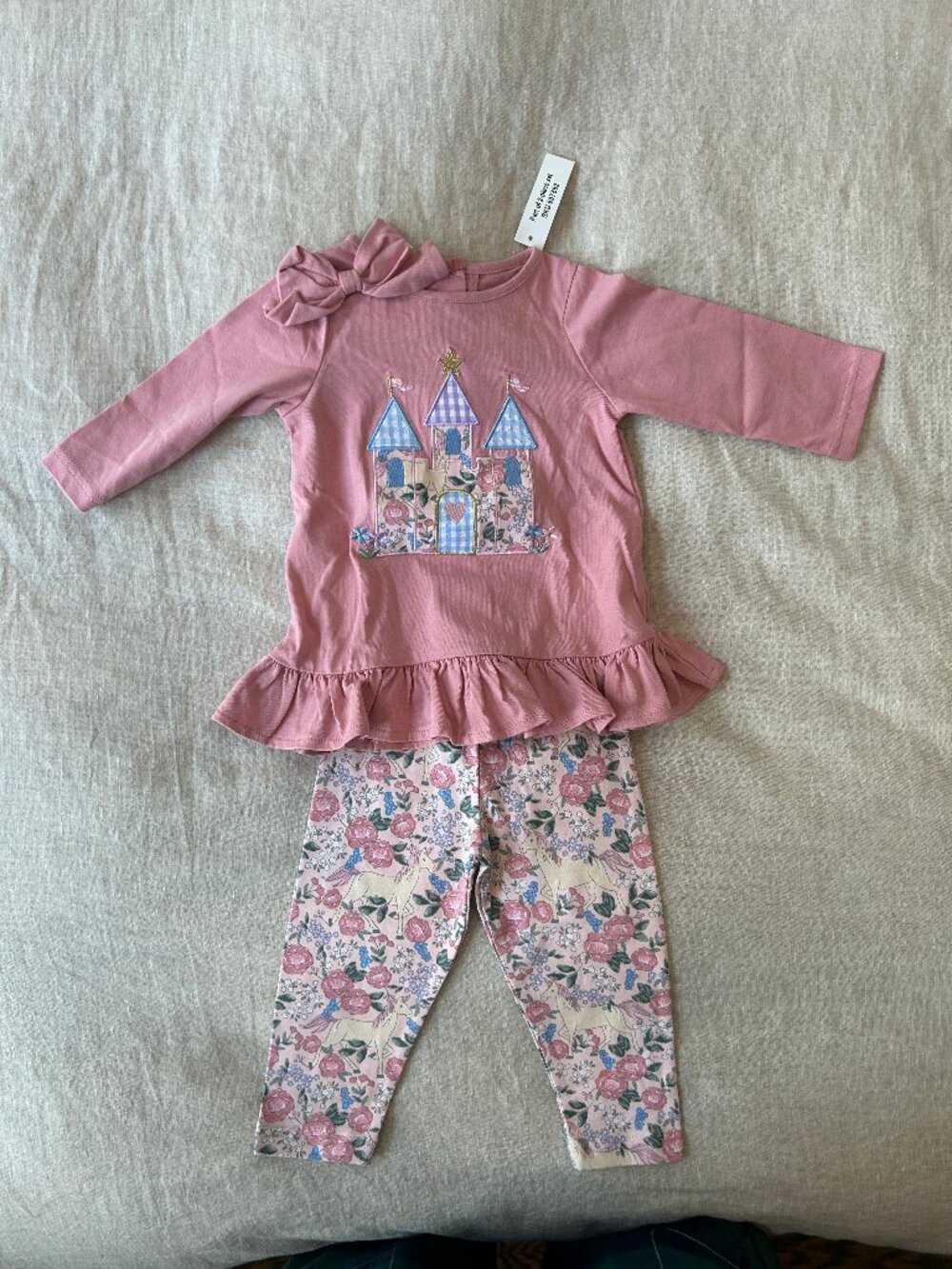 7 Piece Baby Girl Bundle - 12 Months - Picture 5 of 16